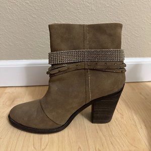 Brown Boot w/ Glitter Band